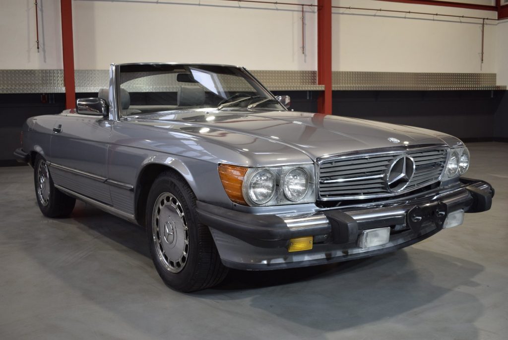 1986 Mercedes-Benz R107 560SL Convertible 5.6 Liter V8