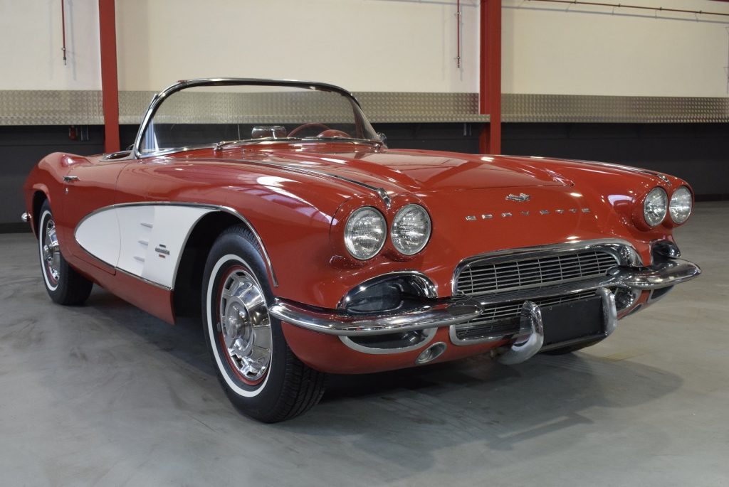 1961 Chevrolet Corvette C1 Convertible 350 CI V8