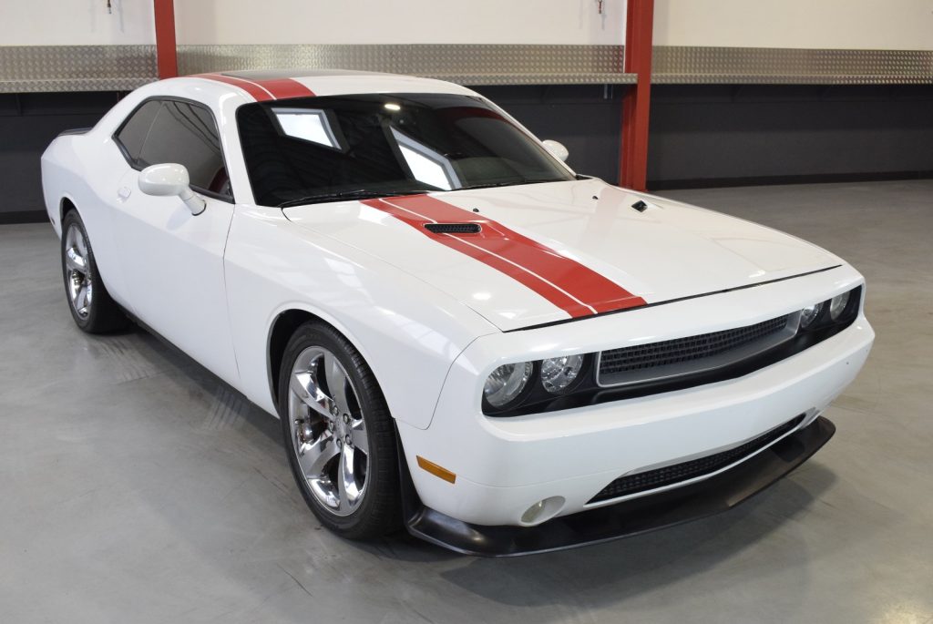 2013 Dodge Challenger R/T Coupe 350 CI V8