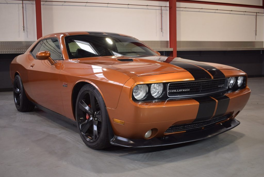 2011 Dodge Challenger SRT8 Coupe 6.4L HEMI V8