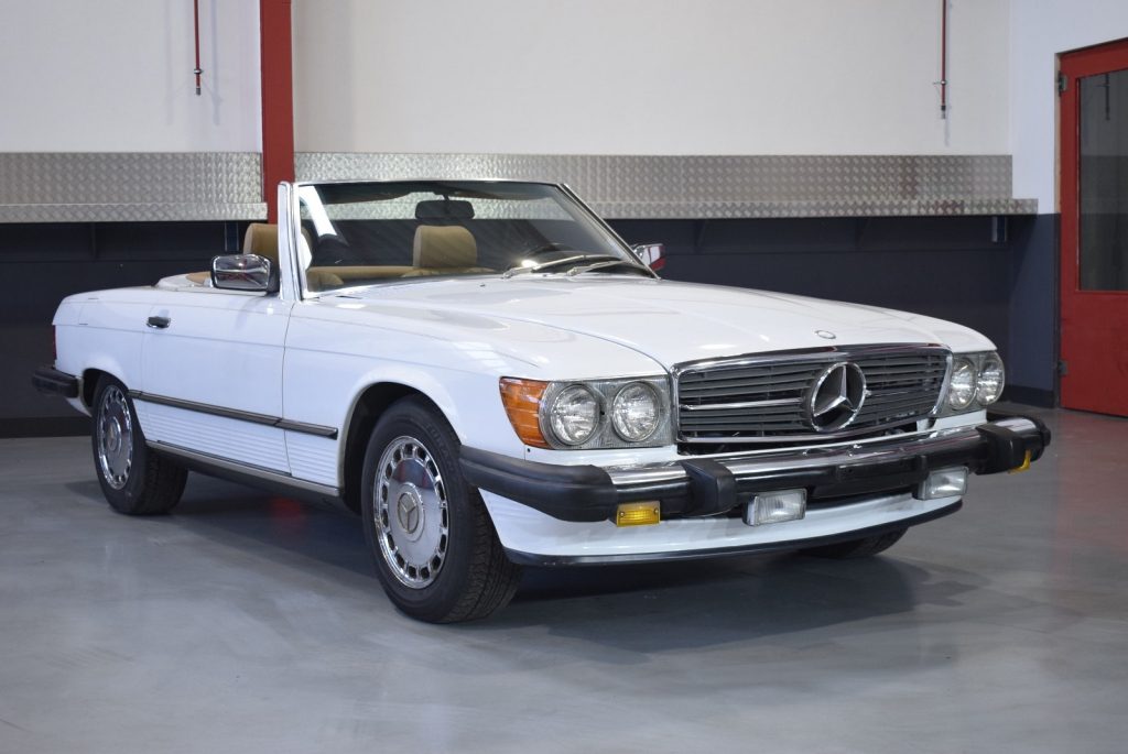 1988 Mercedes-Benz R107 560SL Convertible 5.6 Liter V8