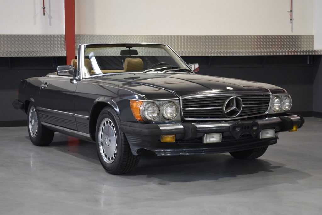 1986 Mercedes-Benz R107 560SL 5.6 Liter V8