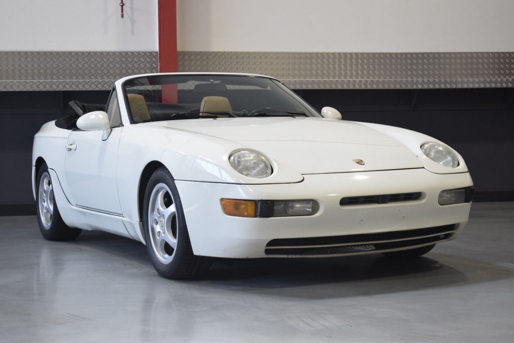 1993 Porsche 968 Convertible 3.0 Liter Inline 4