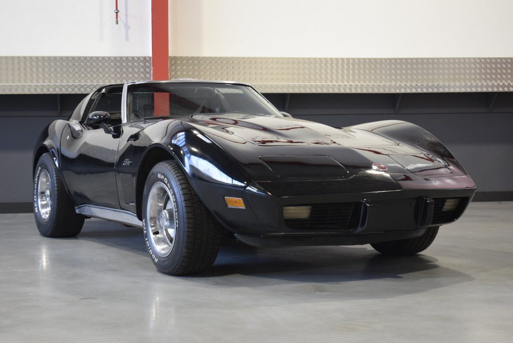 1975 Chevrolet Corvette C3 Targa 350 CI V8