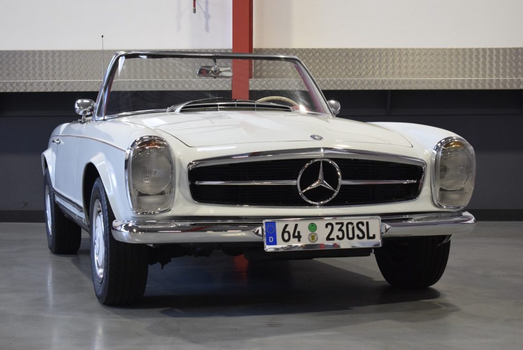 1964 Mercedes-Benz W113 230SL Pagode Convertible 2.3 Liter Inline 6