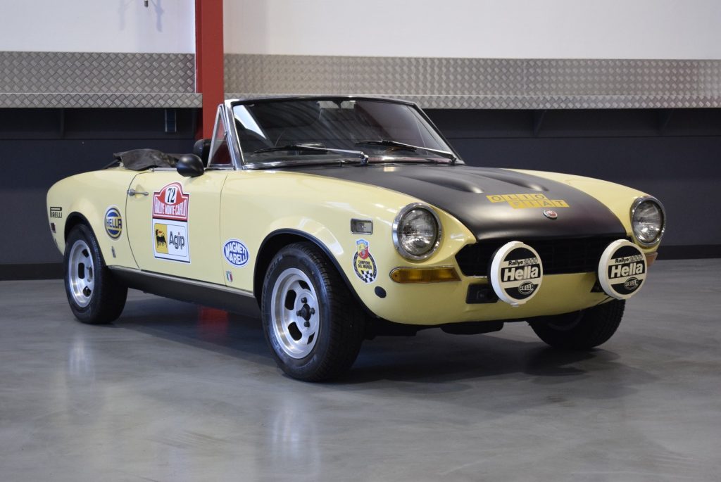 1974 Fiat 124 Spider “Rally” Convertible 1,8L Inline 4