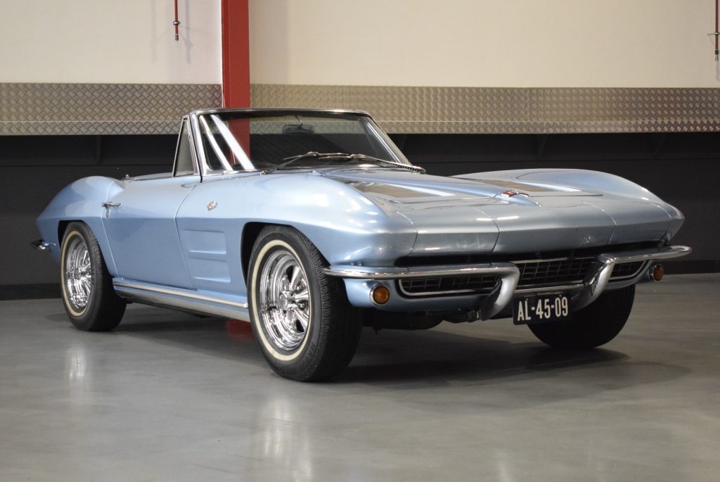 1963 Chevrolet Corvette Stingray C2 Convertible 327CI V8