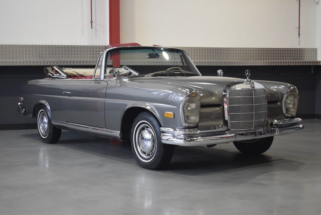 1962 Mercedes-Benz 220SE (W111) Convertible 2,2L I6