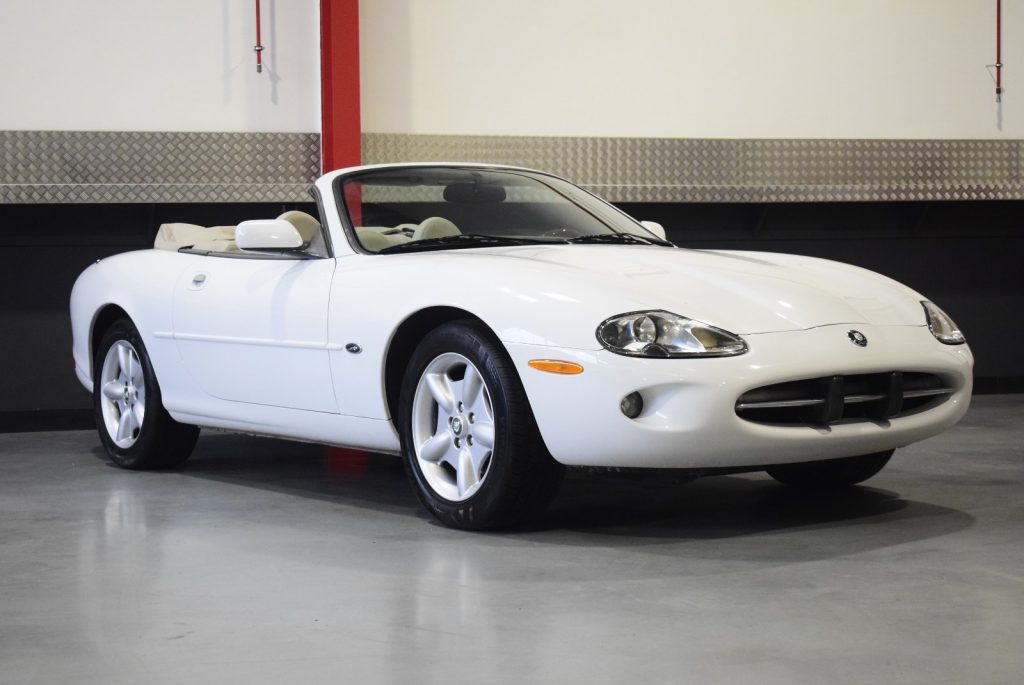 1997 Jaguar XK8 Convertible 4,0L V8