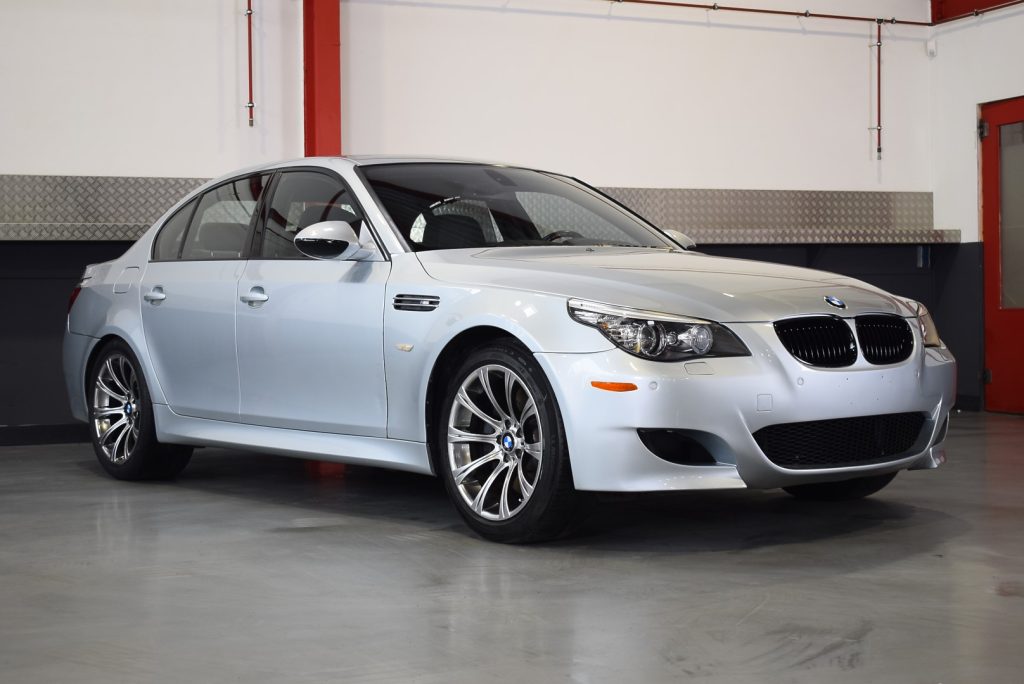 2010 BMW M5 Sedan 5,0L V10