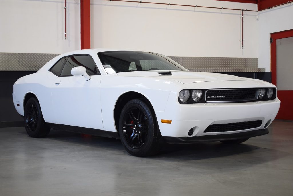 2011 Dodge Challenger Coupe 220CI V6