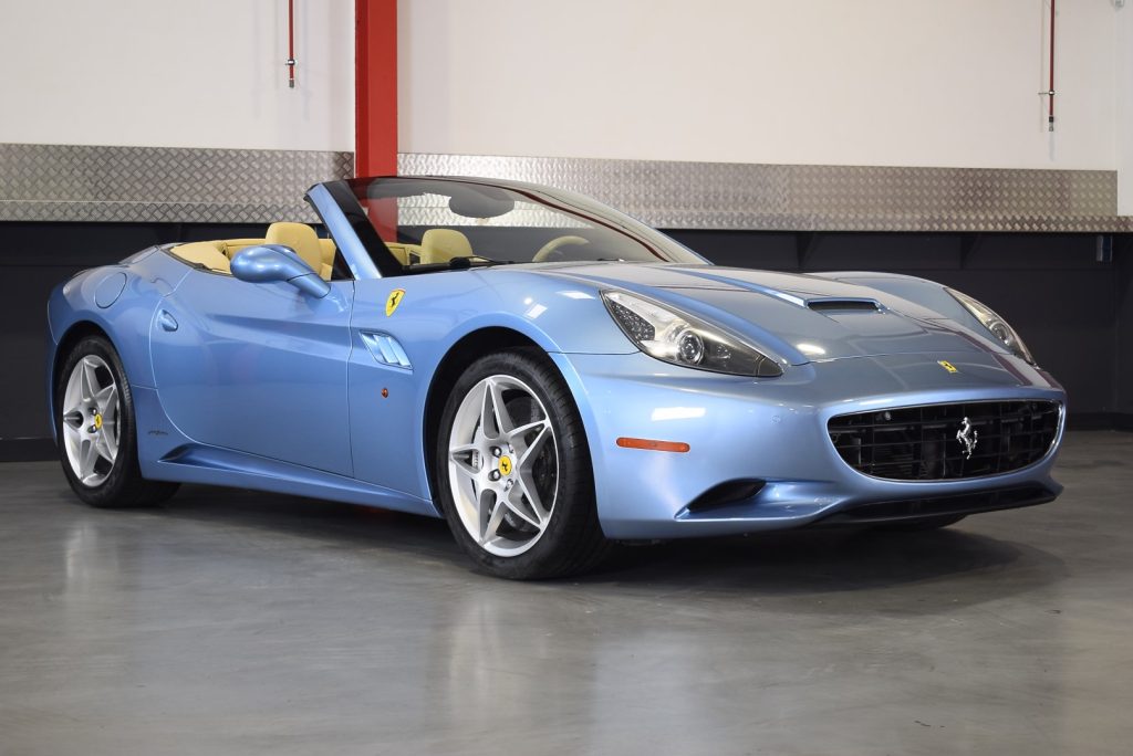 2010 Ferrari California Convertible 4,3L V8