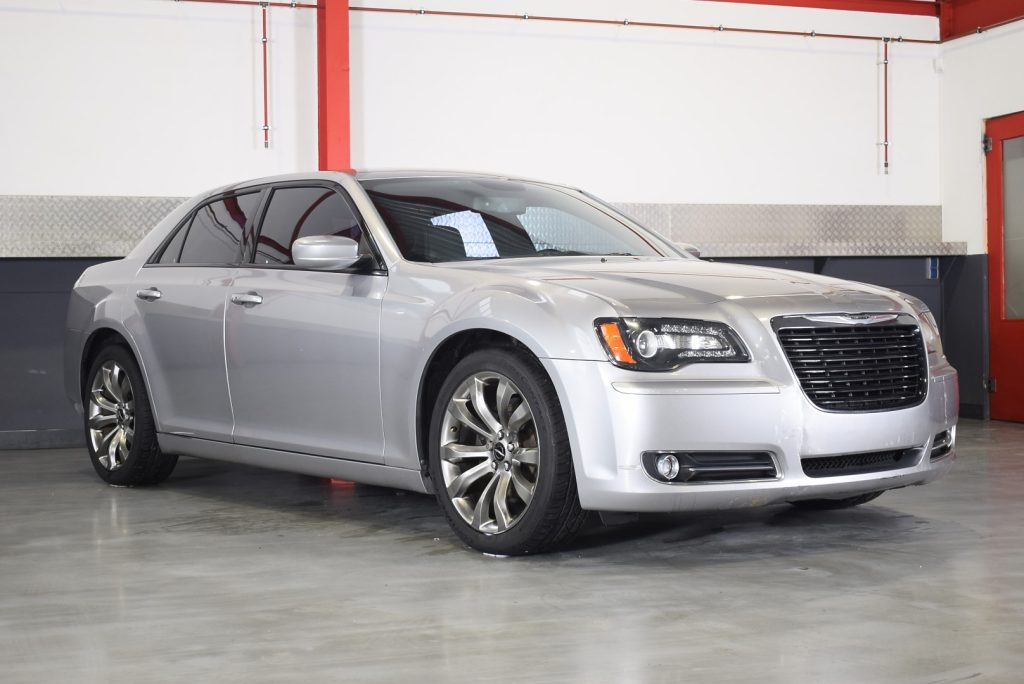 2014 Chrysler 300S Sedan 220CI V6