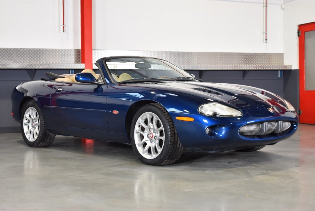 2000 Jaguar XKR Convertible 4,0L V8