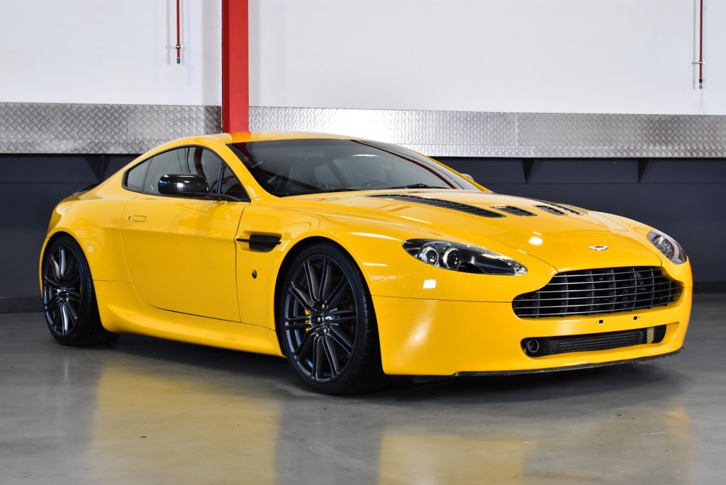 2006 Aston Martin Vantage Coupe ‘Manual’ 4,3L V8