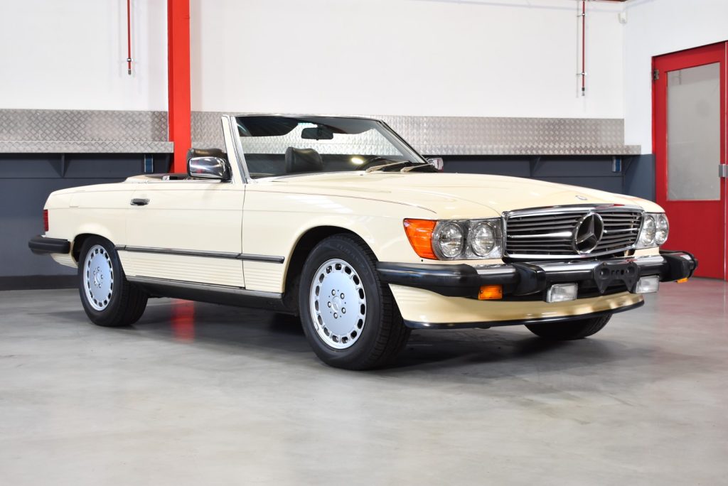 1988 Mercedes-Benz R107 560SL Convertible 5,6L V8