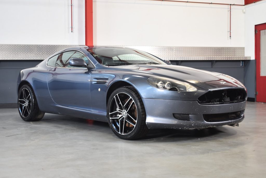 2005 Aston Martin DB9 Coupe 6,0L V12