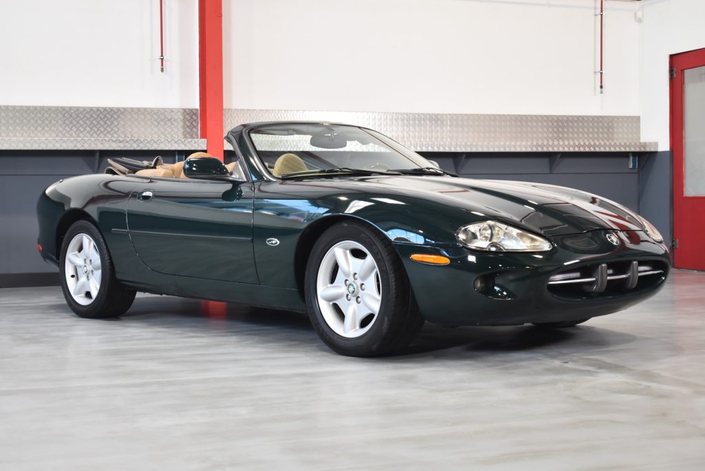 1997 Jaguar XK8 Convertible 4,0L V8
