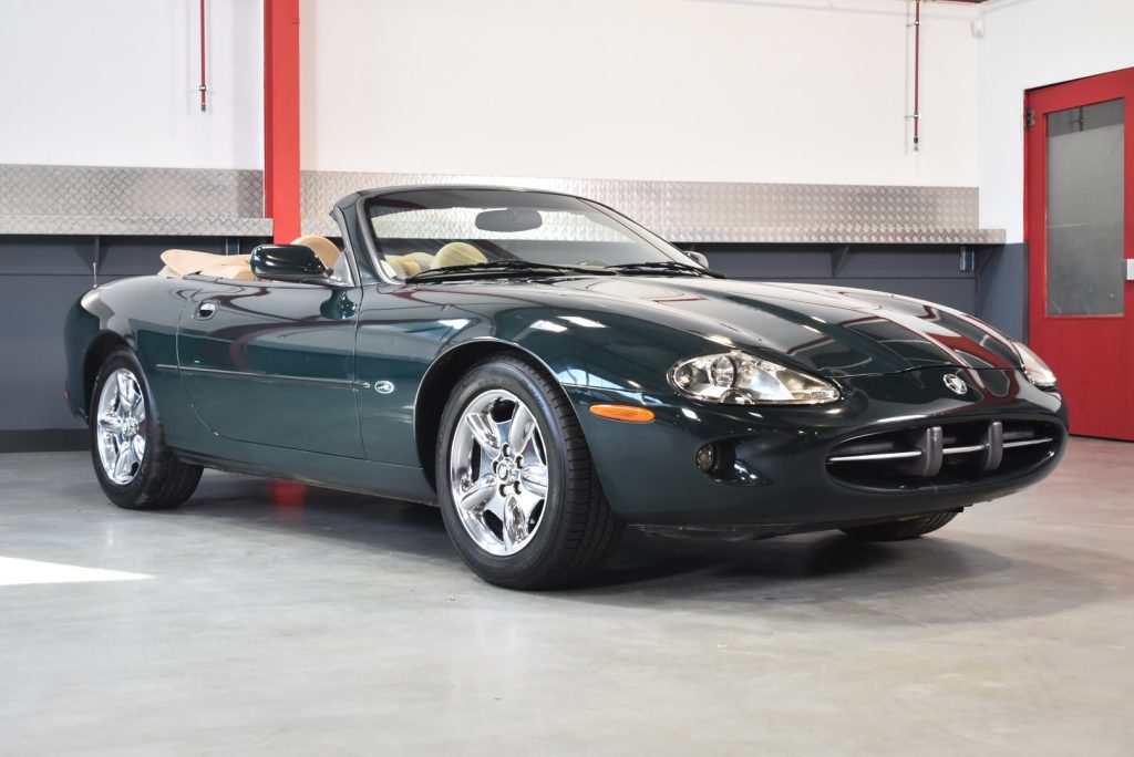 1998 Jaguar XK8 Convertible 4,0L V8