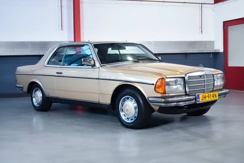 1983 Mercedes-Benz 230 CE Coupe