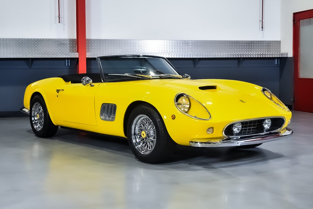 1961 Ferrari 250 GT California Spyder Tribute 302CI V8