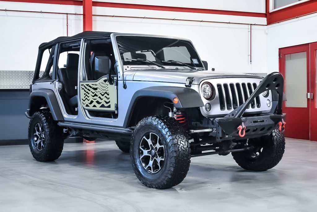 2017 Jeep Wrangler Unlimited Sahara SUV 3,6L 220CI V6
