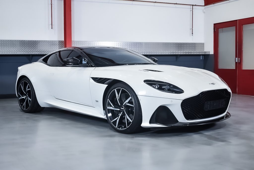 2019 Aston Martin DBS Superleggera Coupe 5,2L V12