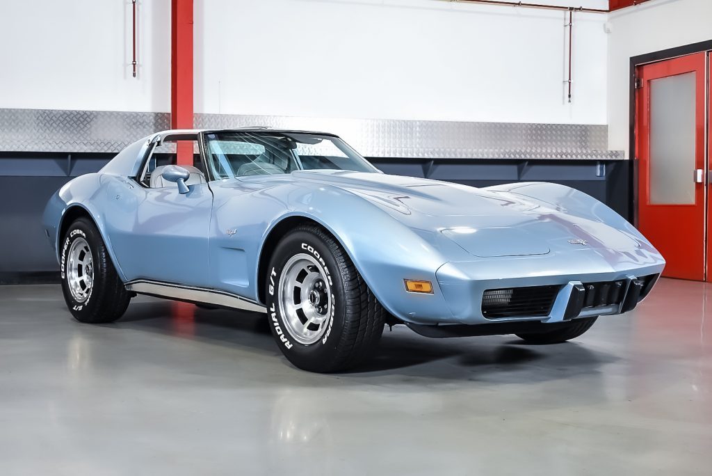 1977 Chevrolet Corvette C3 Targa 350CI V8