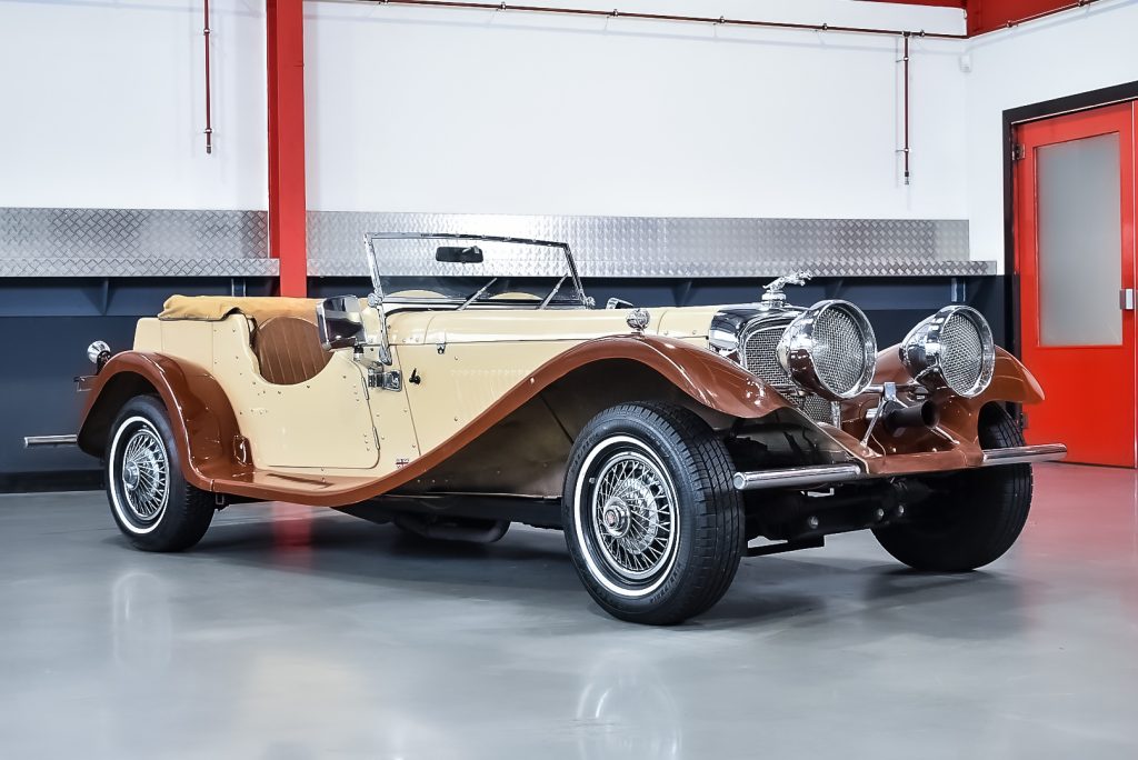 1984 Jaguar SS100 (1937) Tribute Convertible 2,3L