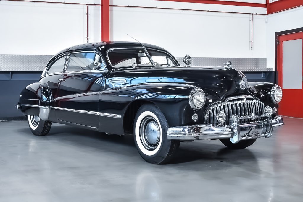 1947 Buick Series 70 Roadmaster 320CI Straight 8