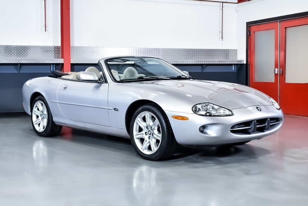 2000 Jaguar XK8 Convertible 4,0L V8
