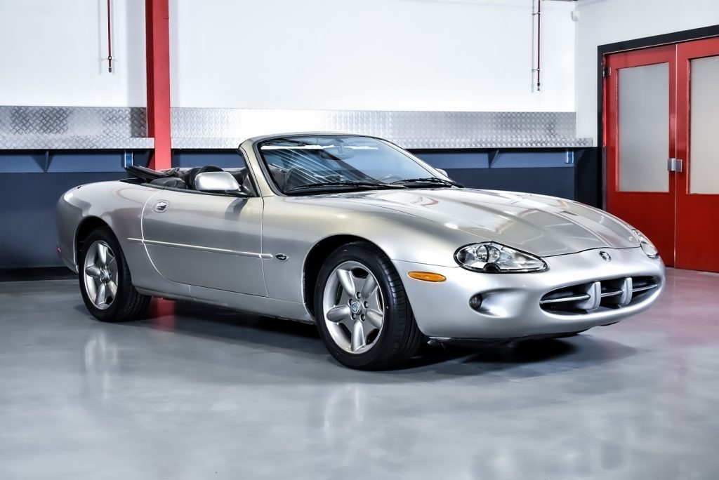 1999 Jaguar XK8 Convertible 4,0L V8