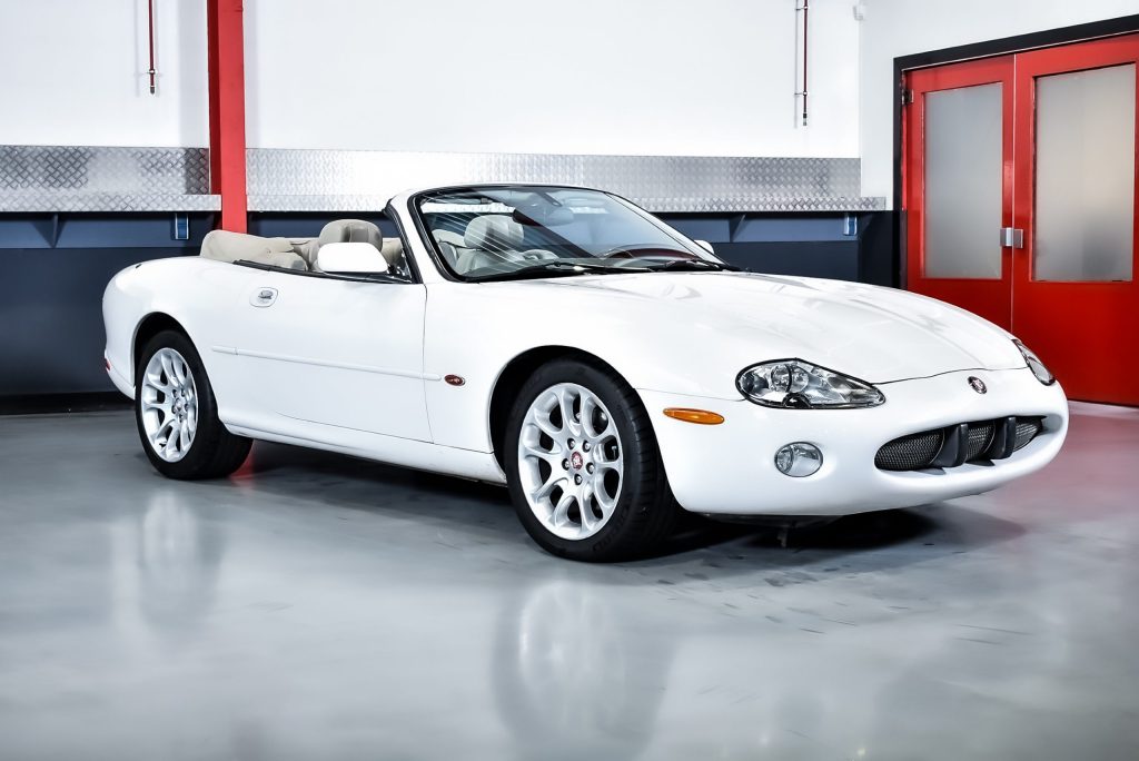 2001 Jaguar XKR Convertible 4,0L V8