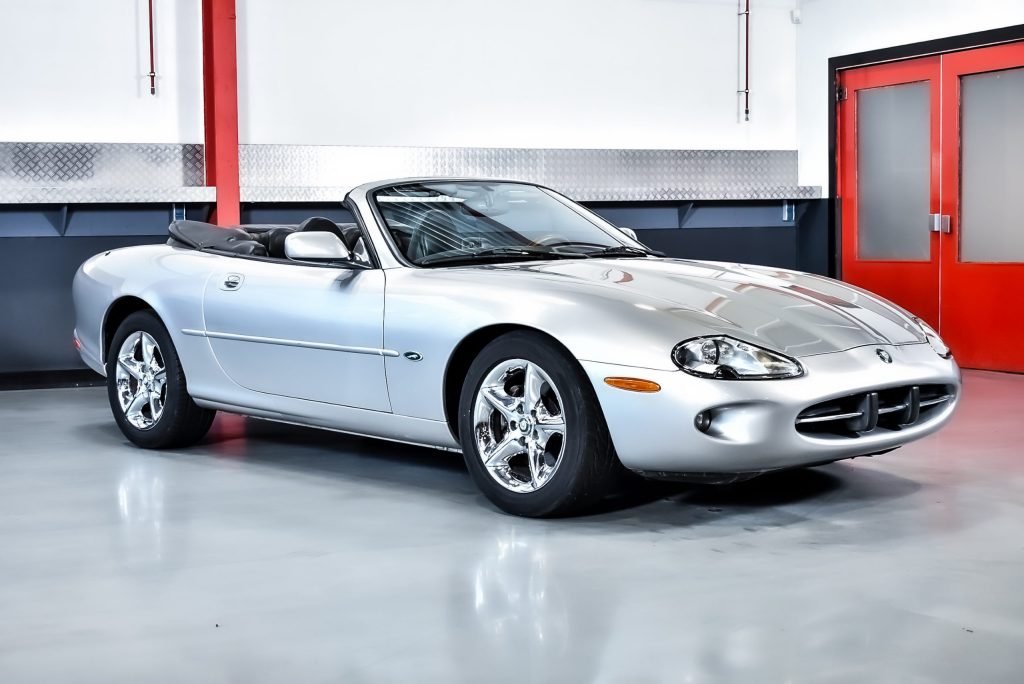 1999 Jaguar XK8 Convertible 4,0L V8