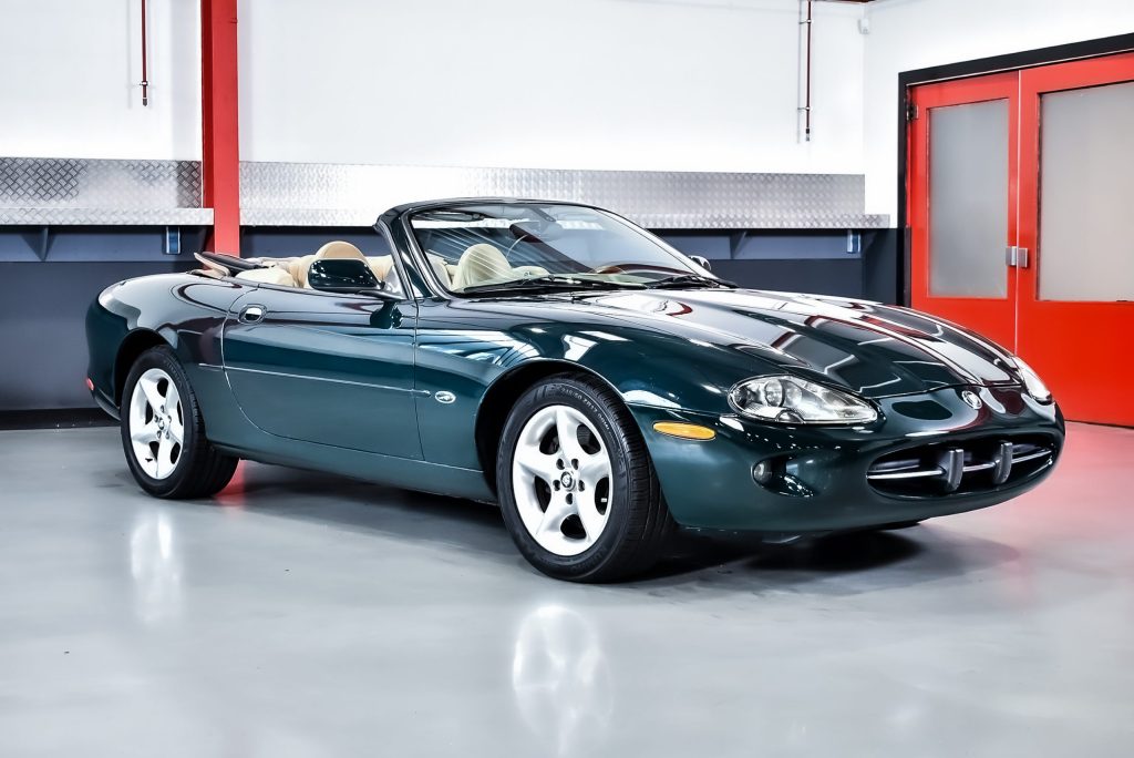 2000 Jaguar XK8 Convertible 4,0L V8