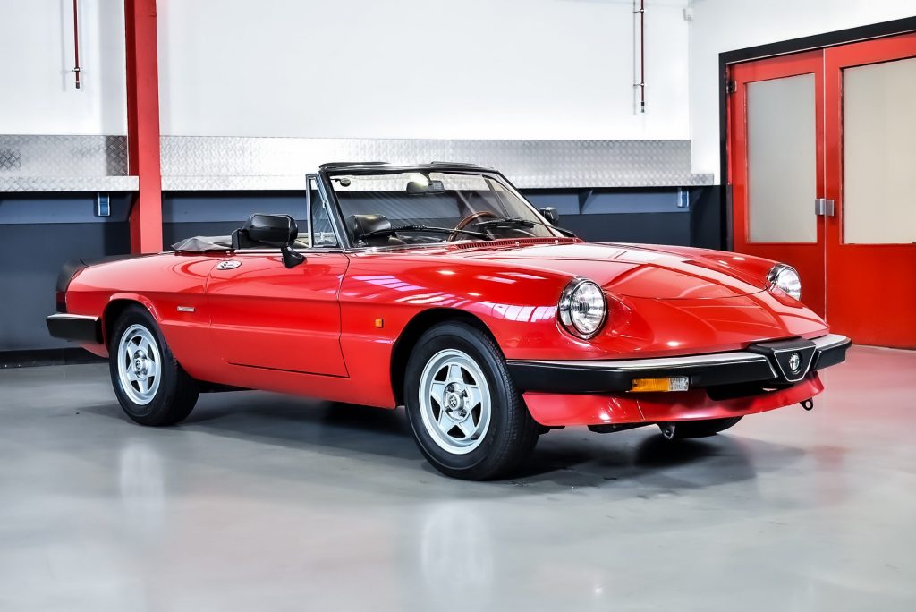 1989 Alfa Romeo Spider Convertible 1,6L I4