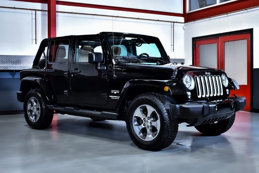 2017 Jeep Wrangler Unlimited Sahara SUV 3,6L 220CI V6