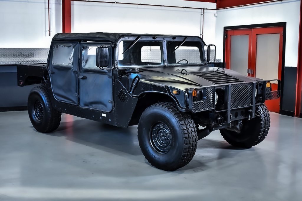 1989 AM General HMMWV M998 “Humvee” 6,2L V8