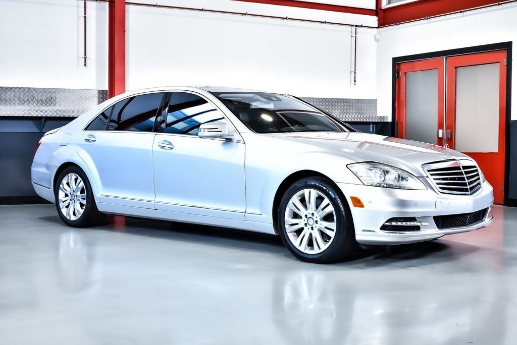 2011 Mercedes-Benz S550 4MATIC Sedan 5,5L V8